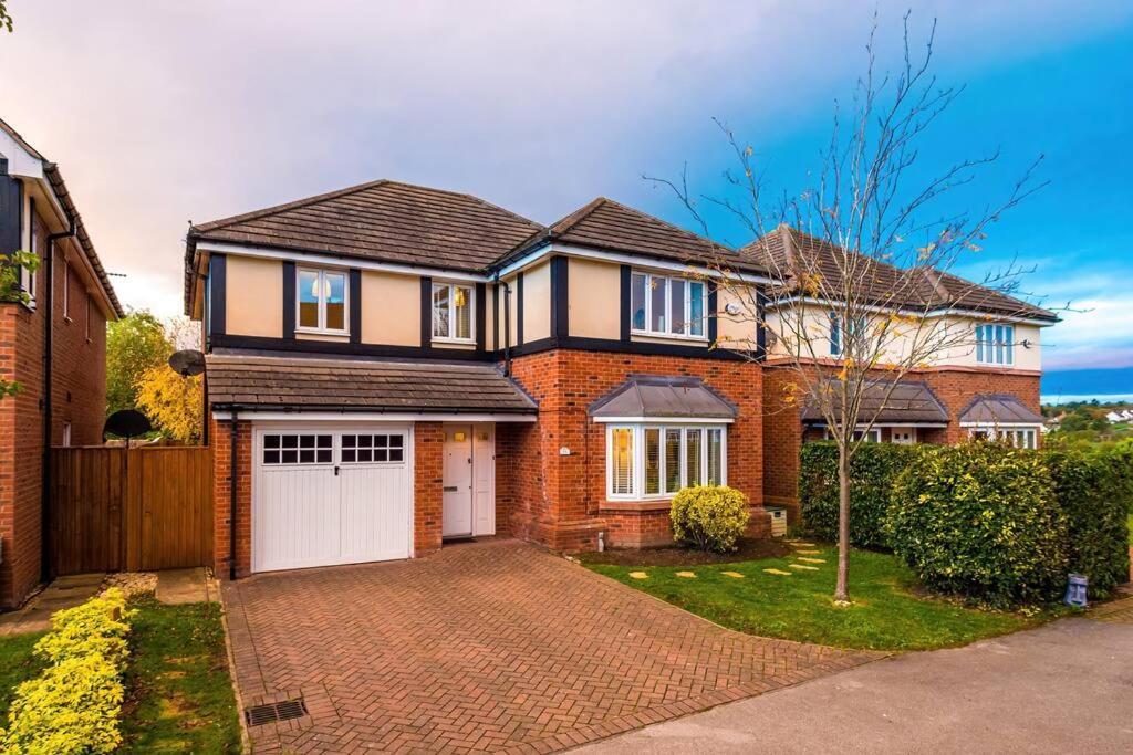 Luxurious Cosy 4Br Home Cheshire Saughall Экстерьер фото
